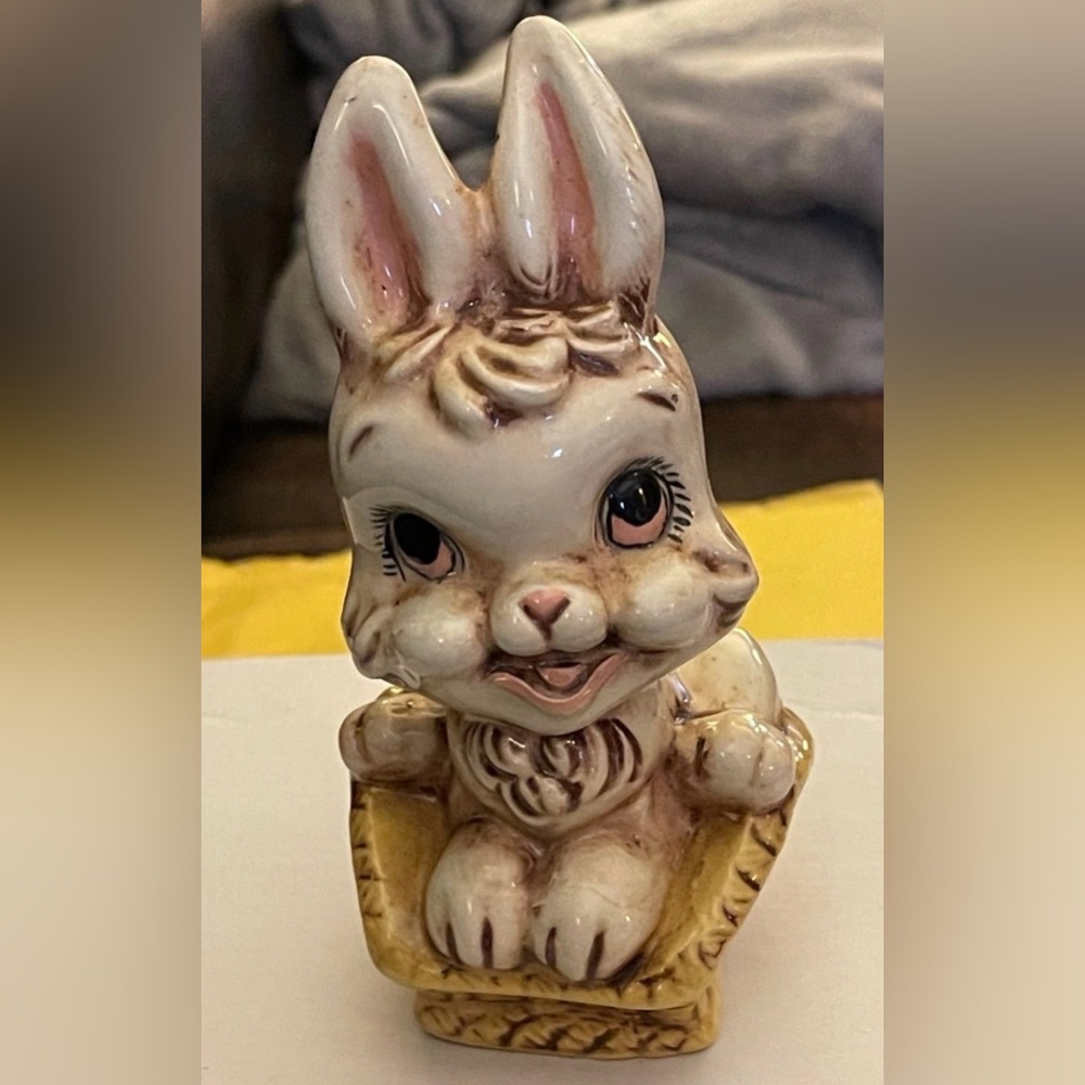 Vintage Bunny 70’s In Great Condition